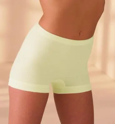 Produktdetails: Sangora Damen-Pagenschlüpfer mit 50% Angora Produktbild Sangora Damen-Pagenschlüpfer mit 50% Angora