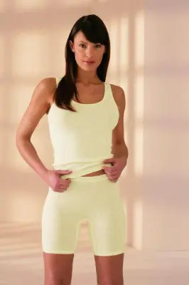 Produktdetails: Sangora Damen-Normalbeinschlüpfer mit 20% Angora Produktbild Sangora Damen-Normalbeinschlüpfer mit 20% Angora