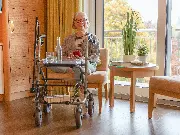 Zusätzliches Produktbild für Standard Rollator Migo 2G