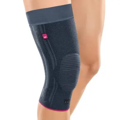 Produktbild Kniebandage Medi Genumedi extra weit mit Haftrand